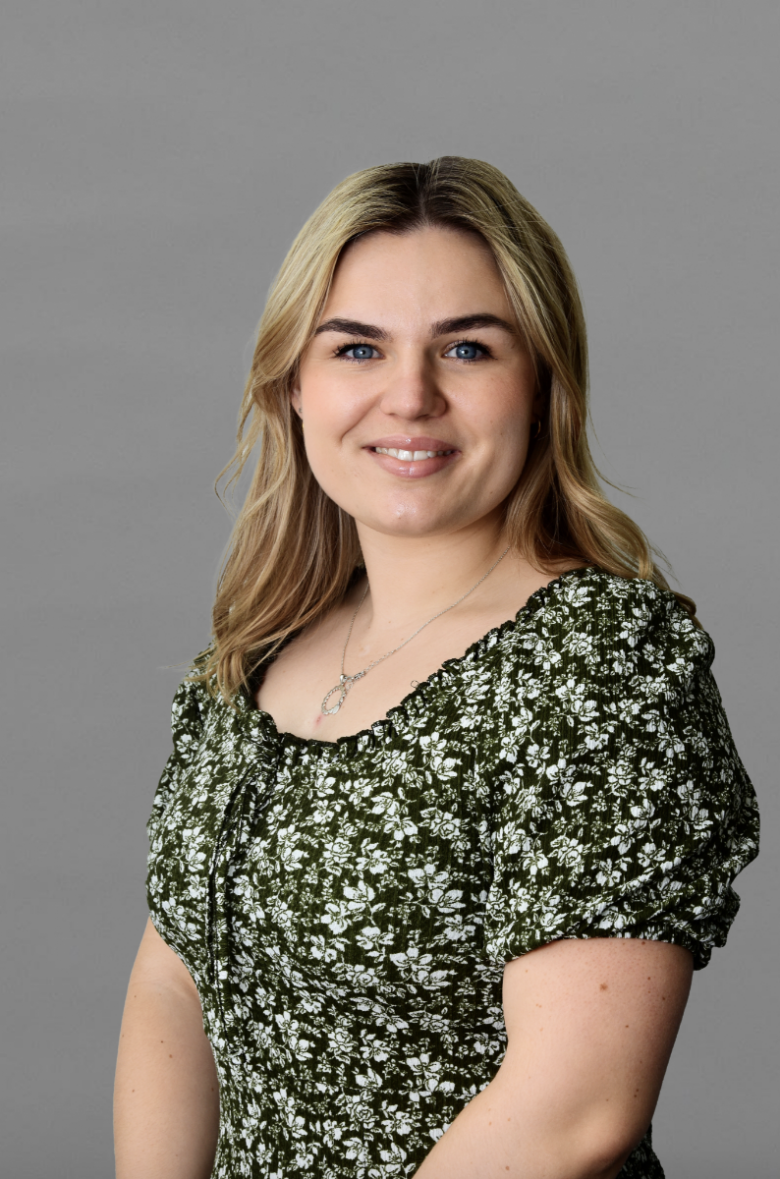Photo of Miss Smith